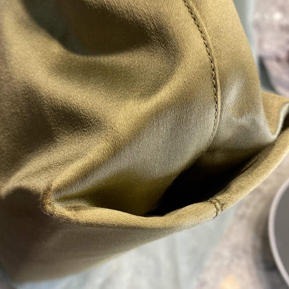 Prada Vintage Raso Catena Shoulder Bag Tote Green Satin with Gold Chain - Picture 9 of 11